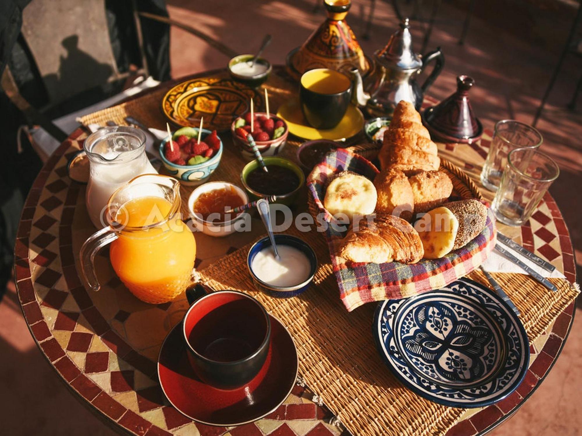 Acacia Desert Camp Hotel Мерцуга Екстериор снимка