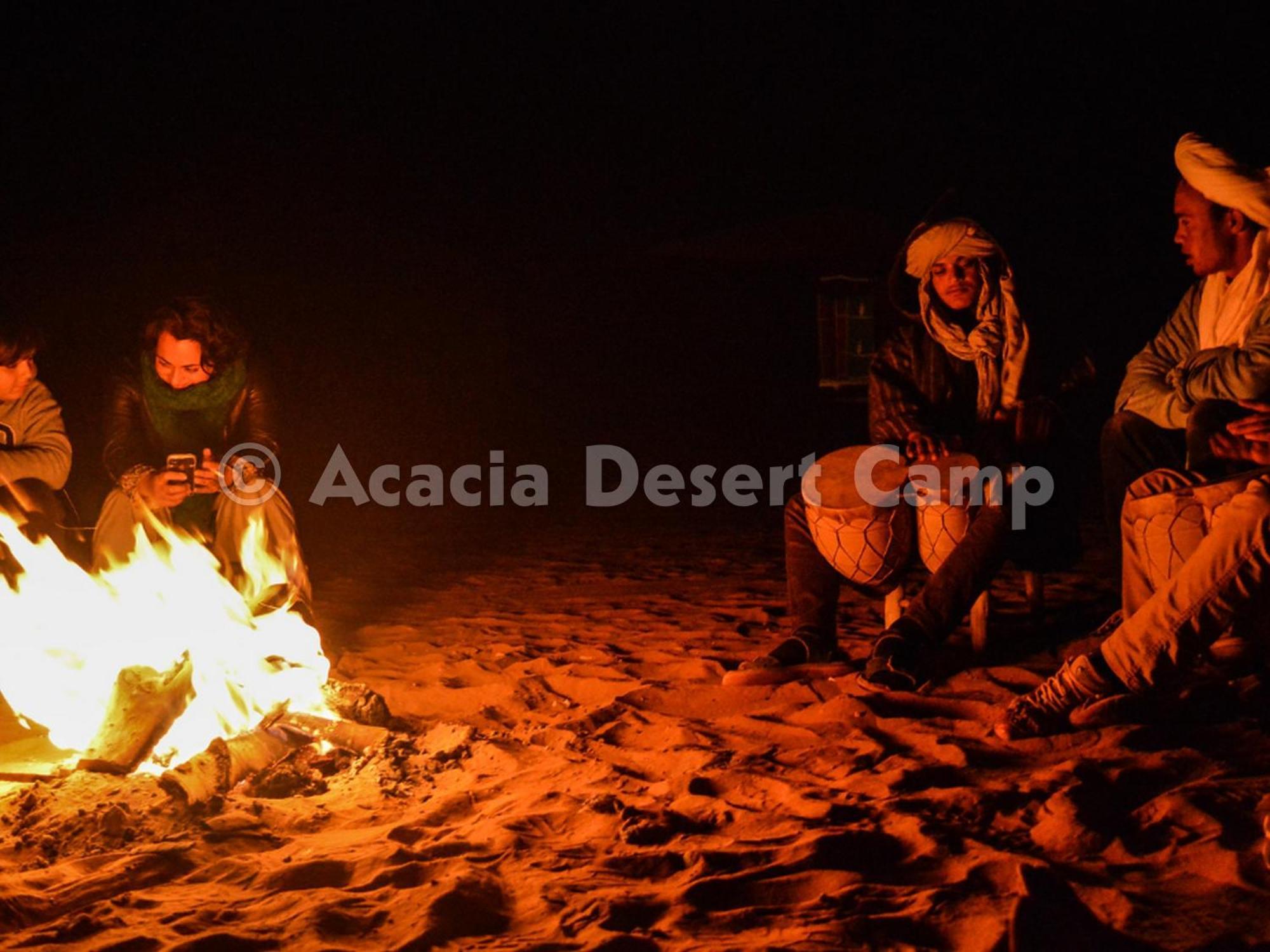 Acacia Desert Camp Hotel Мерцуга Екстериор снимка